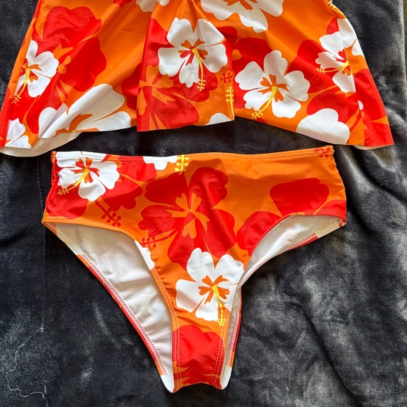 Orange Floral tropical two piece tankini Set NEW large - Picture 3 of 6